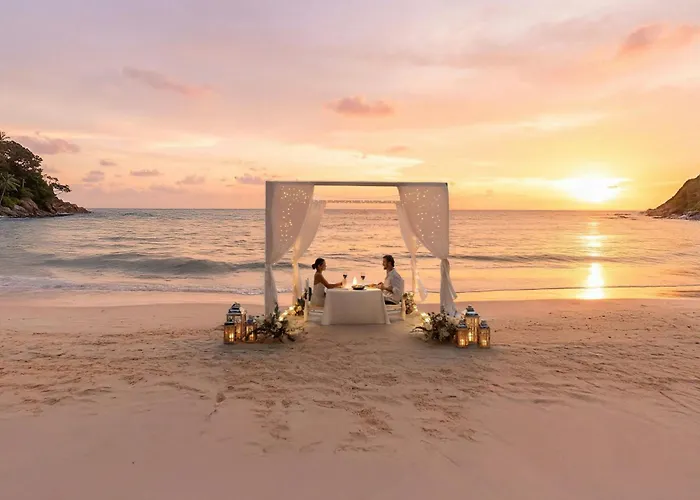 Phuket Marriott Resort & Spa, Merlin Beach